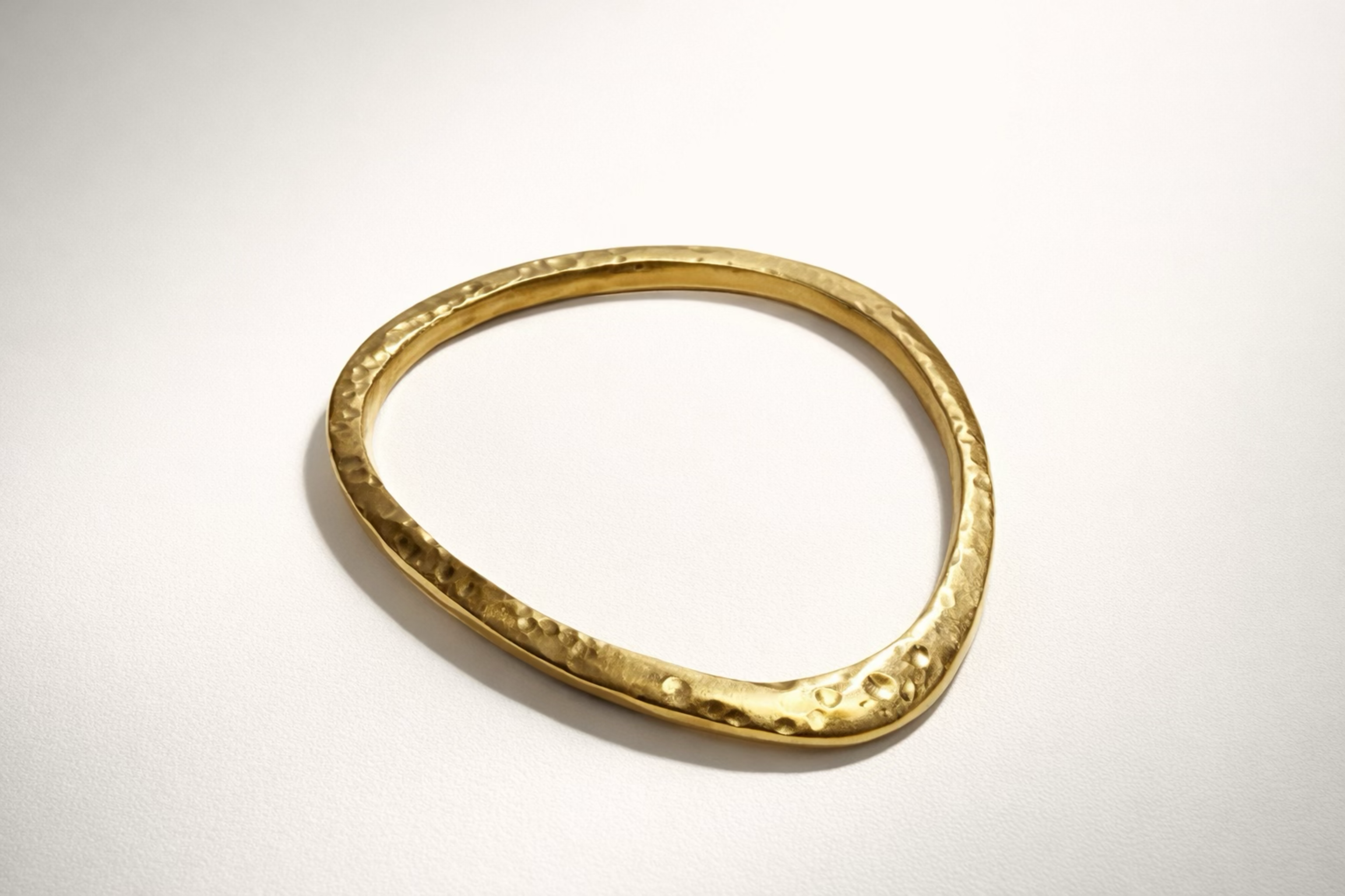 ETYANG’ DUARA FORMED BANGLE