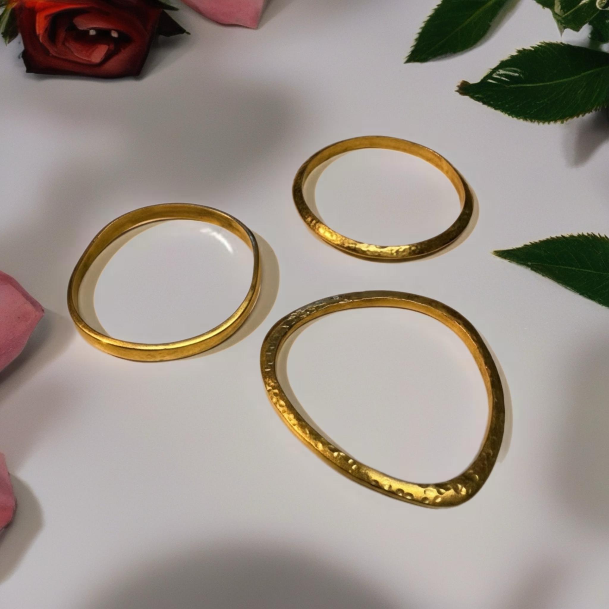 ETYANG’ DUARA FORMED BANGLE