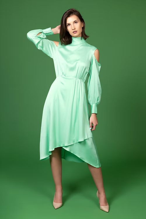 Cold Shoulder Pleated Mulberry Silk Dress -Quiete Wave